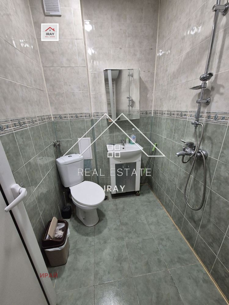 Kiadó  3 hálószobás Stara Zagora , Centar , 75 négyzetméter | 66975204 - kép [14]