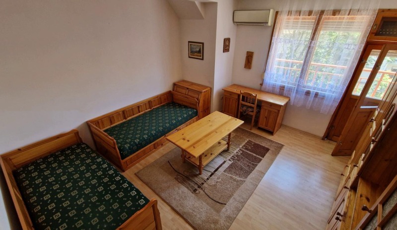 Vuokrattavana  Pienhuoneisto Plovdiv , Tsentar , 106 neliömetriä | 97063473 - kuva [8]