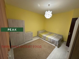 ���� ��� ���� 3-����� | Imot.bg � ����� ������ 8