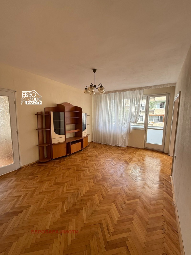 Kiralık  3 yatak odası Stara Zagora , Centar , 86 metrekare | 73624543