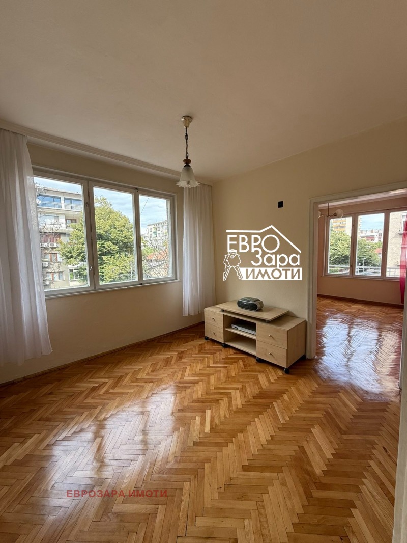Kiralık  3 yatak odası Stara Zagora , Centar , 86 metrekare | 73624543 - görüntü [3]