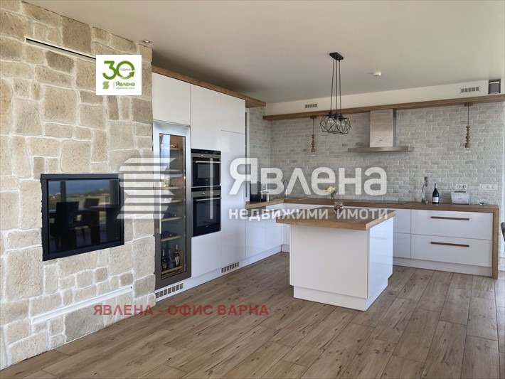 Zu vermieten  Haus Warna , m-t Dolna Traka , 240 qm | 91024669