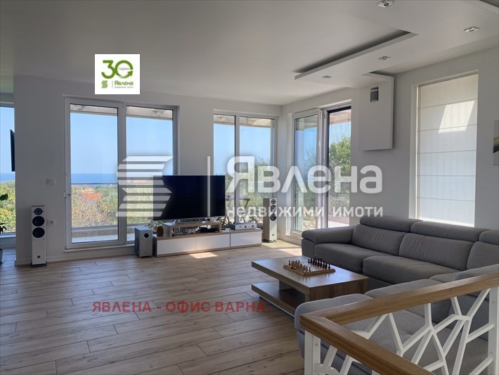 Zu vermieten  Haus Warna , m-t Dolna Traka , 240 qm | 91024669 - Bild [2]