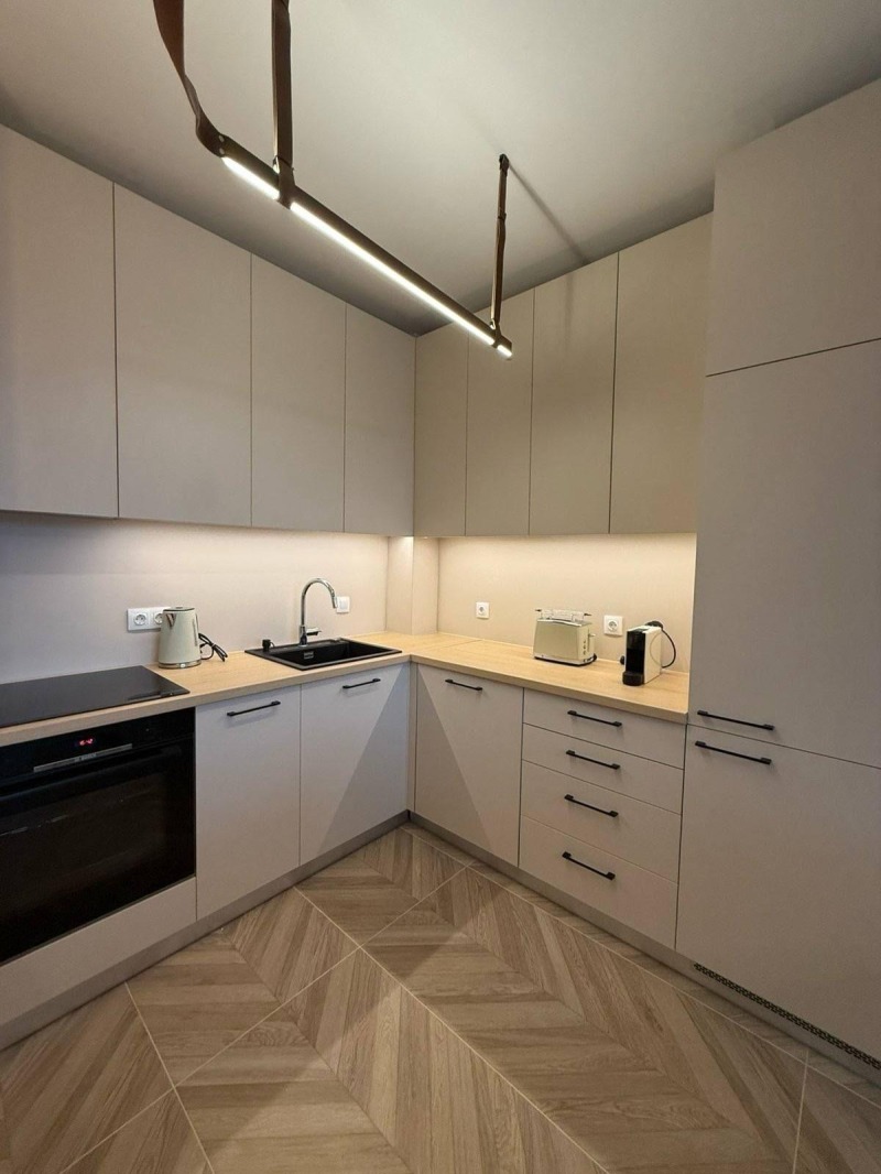 Kiadó  2 hálószobás Sofia , Vitosa , 120 négyzetméter | 17486489 - kép [6]