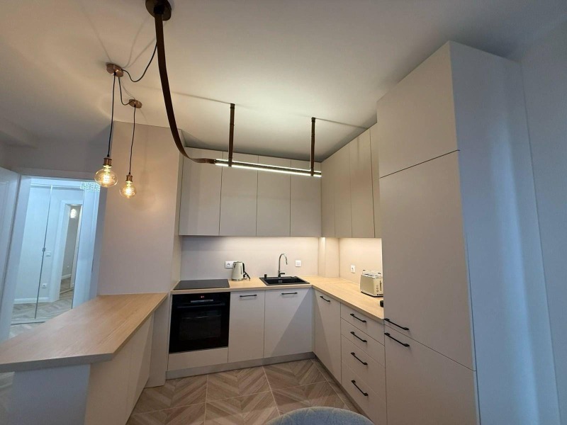 Kiadó  2 hálószobás Sofia , Vitosa , 120 négyzetméter | 17486489 - kép [5]