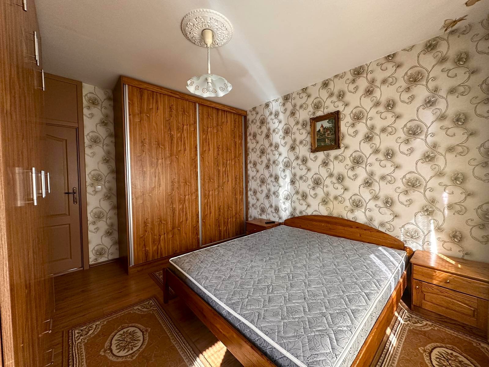 Дава под наем 3-СТАЕН, гр. Шумен, 5-ти полк, снимка 6 - Апартаменти - 56120307