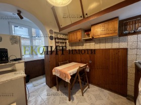 ���� ��� ���� 3-����� | Imot.bg � ����� ������ 2