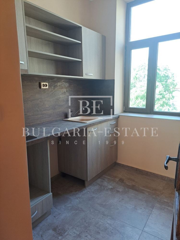 В аренду  3 спальни Варна , Център , 67 кв.м | 52100950 - изображение [6]
