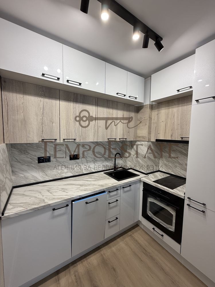 Do wynajęcia  1 sypialnia Sofia , Malinowa dolina , 69 mkw | 51214138 - obraz [3]