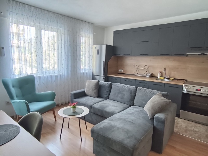 A louer  1 chambre Blagoevgrad , Chirok tsentar , 52 m² | 32648027