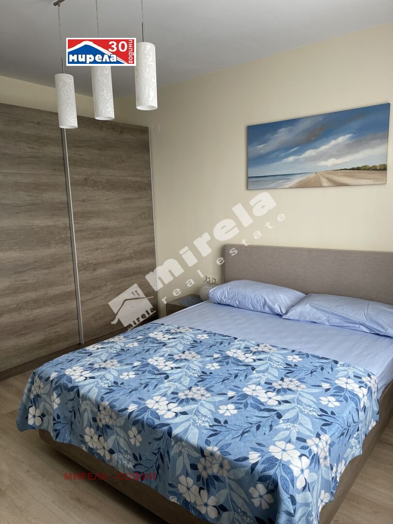 Para alugar  Casa região Sófia , Godetch , 230 m² | 19298748 - imagem [15]
