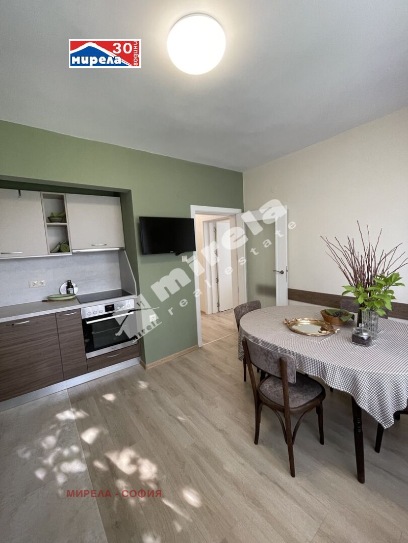 Para alugar  Casa região Sófia , Godetch , 230 m² | 19298748 - imagem [5]