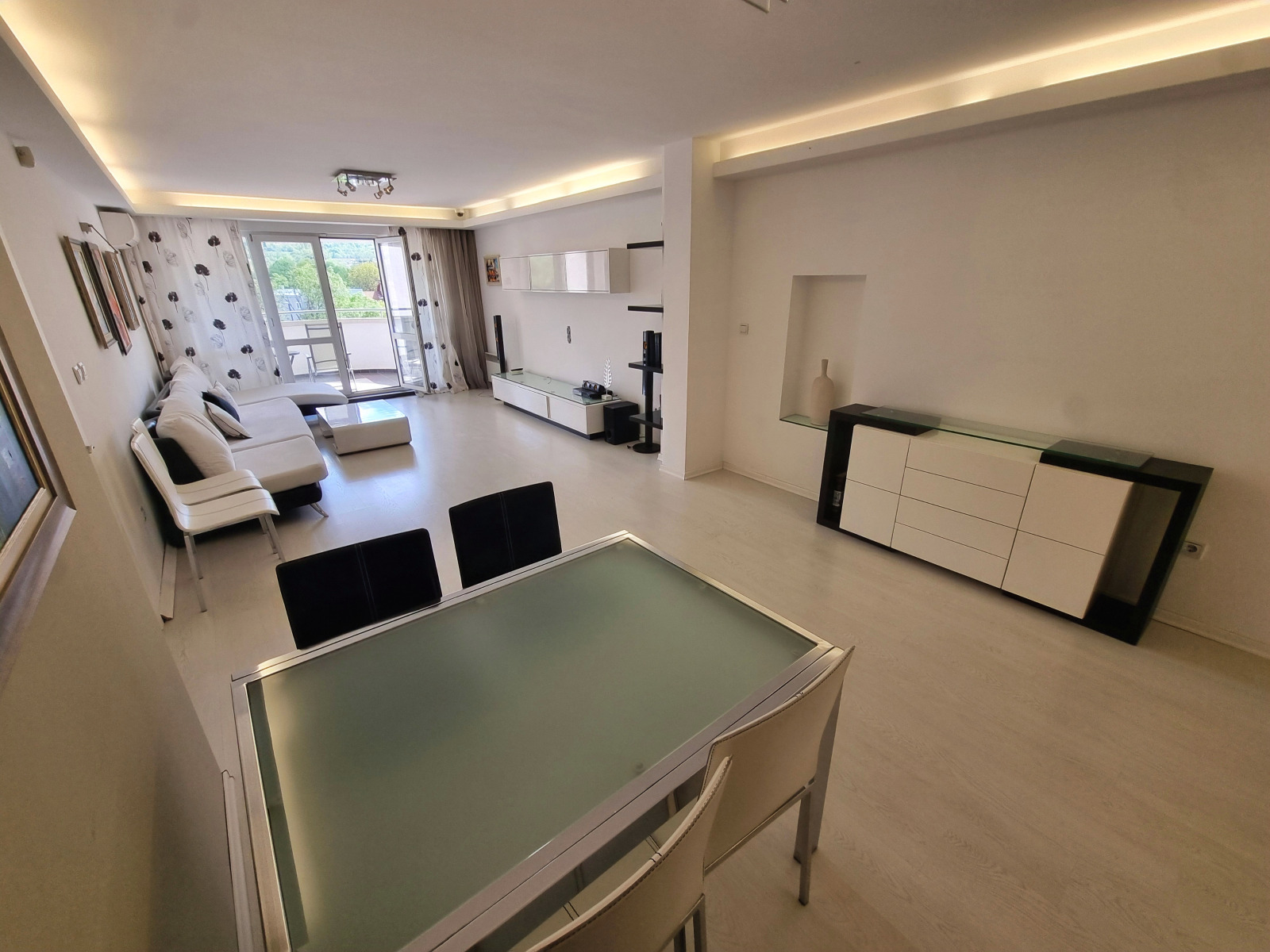 Дава под Наем 3-СТАЕН | Imot.bg — изображение 1