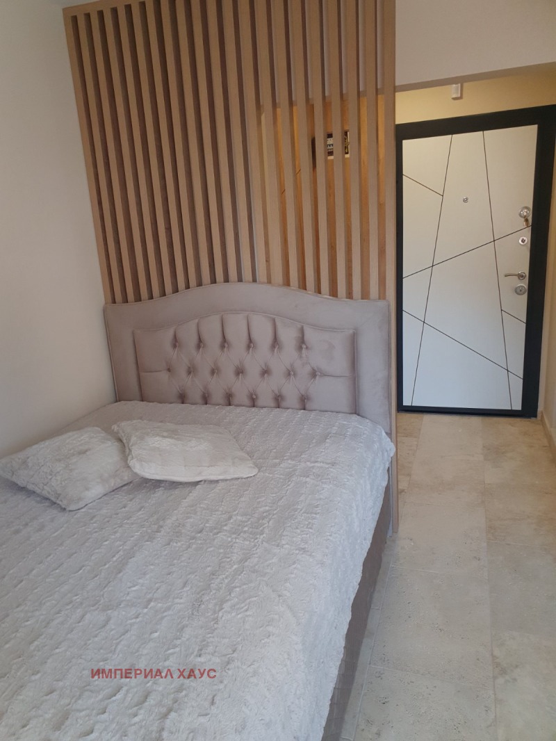 Te huur  Studio Chaskovo , Tsentar , 38 m² | 13677287 - afbeelding [3]