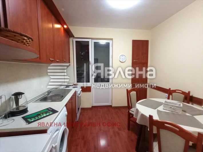 Дава под наем 3-СТАЕН, гр. София, Лагера, снимка 6 - Апартаменти - 53471403