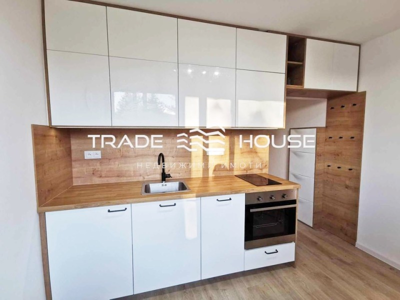 For Rent  Studio Plovdiv , Tsentar , 42 sq.m | 67842609