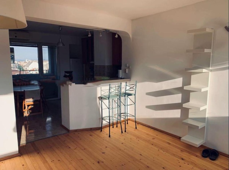 A louer  1 chambre Sofia , Banichora , 75 m² | 69922641