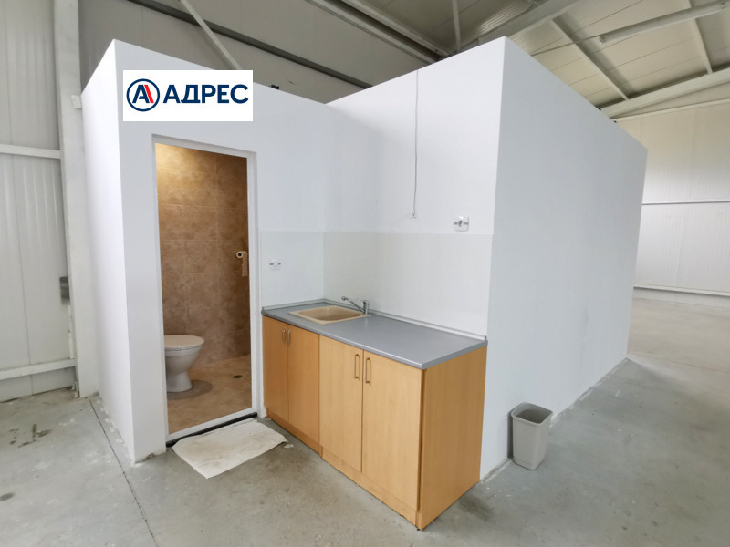 Дава под наем СКЛАД, гр. Сандански, област Благоевград, снимка 5 - Складове - 53984045