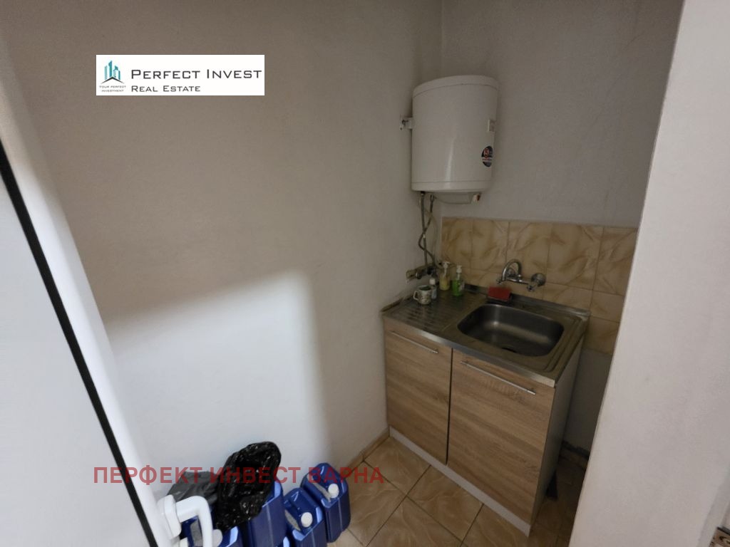 Дава под наем ОФИС, гр. Варна, Лятно кино Тракия, снимка 8 - Офиси - 55640253