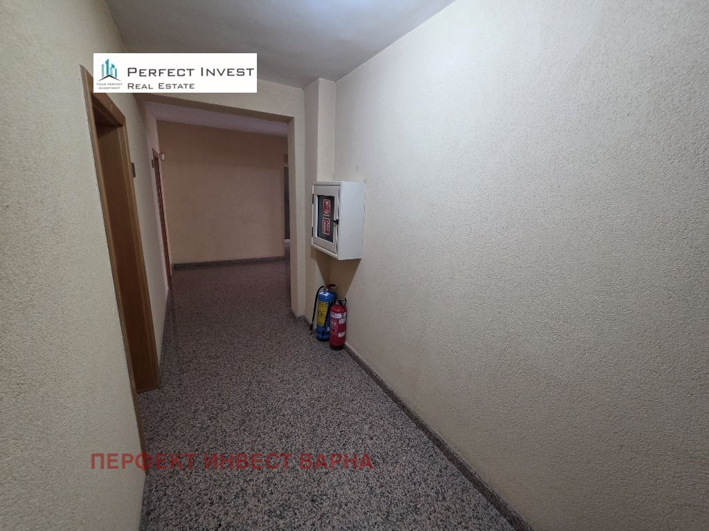 Дава под наем ОФИС, гр. Варна, Лятно кино Тракия, снимка 12 - Офиси - 55640253