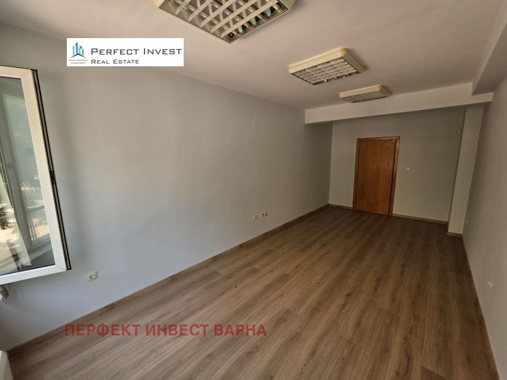 Дава под наем ОФИС, гр. Варна, Лятно кино Тракия, снимка 17 - Офиси - 55640253