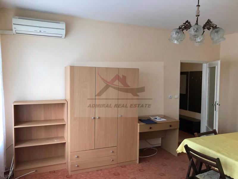 Para alugar  1 quarto Varna , Tchataldja , 65 m² | 79895870 - imagem [3]