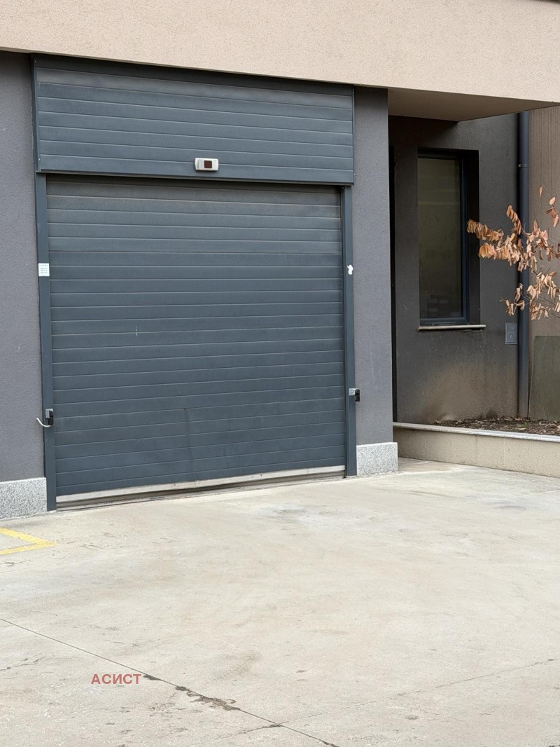 Дава под наем ГАРАЖ, ПАРКОМЯСТО, гр. София, Стрелбище, снимка 3 - Гаражи и паркоместа - 53506019