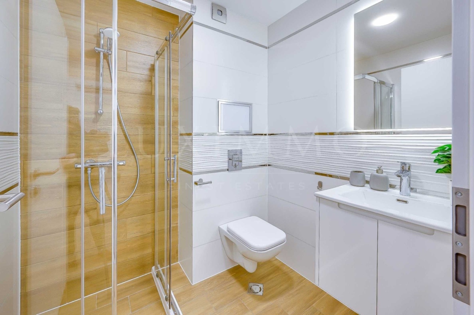 Дава под наем 3-СТАЕН, гр. София, Банишора, снимка 17 - Апартаменти - 53608861