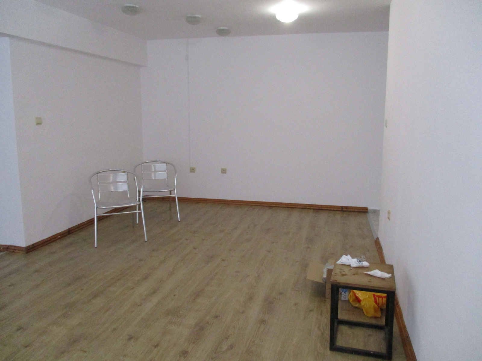 Дава под наем ОФИС, гр. Пловдив, Център, снимка 8 - Офиси - 55122801