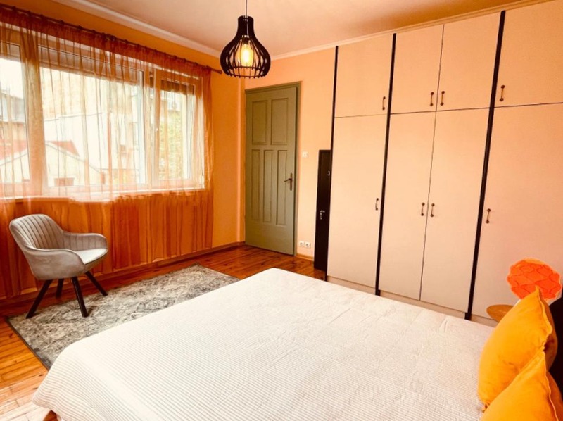 Издаје се  1 спаваћа соба Софија , Центар , 60 м2 | 64603154 - слика [11]