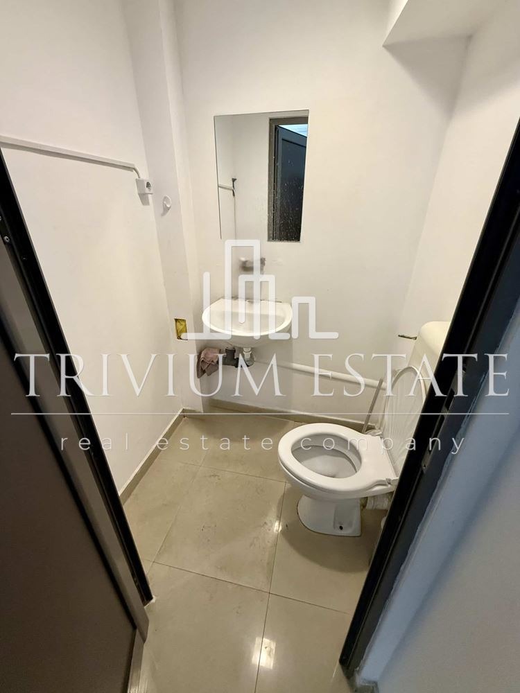 Til leje  Butik Plovdiv , Tsentar , 92 kvm | 81278609 - billede [3]