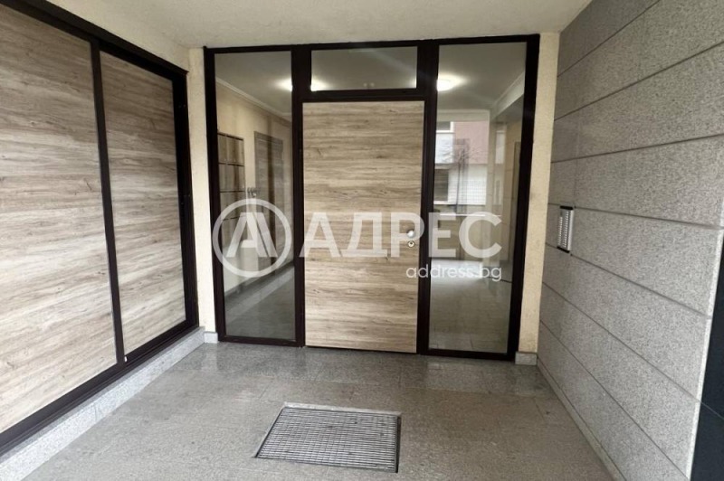 K pronájmu  1 ložnice Sofia , Studentski grad , 72 m2 | 43075438 - obraz [12]