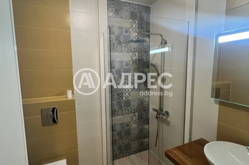 K pronájmu  1 ložnice Sofia , Studentski grad , 72 m2 | 43075438 - obraz [7]