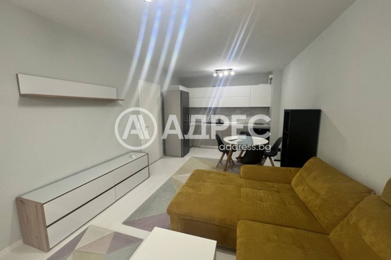K pronájmu  1 ložnice Sofia , Studentski grad , 72 m2 | 43075438 - obraz [2]