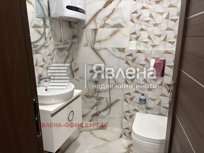 Дава под наем 3-СТАЕН, гр. Бургас, Славейков, снимка 13 - Апартаменти - 55213333