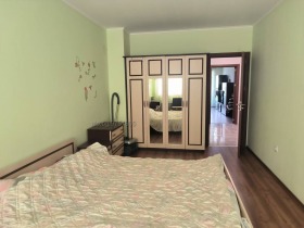 1 Schlafzimmer Zentar, Burgas 2