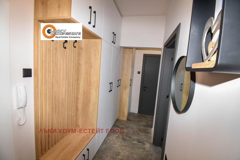 Издаје се  2 спаваће собе Софија , Центар , 80 м2 | 44552651 - слика [16]