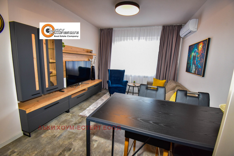 Издаје се  2 спаваће собе Софија , Центар , 80 м2 | 44552651 - слика [2]