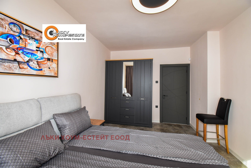 Издаје се  2 спаваће собе Софија , Центар , 80 м2 | 44552651 - слика [5]