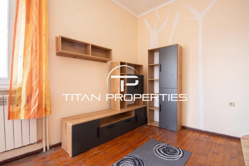 Издаје се  1 спаваћа соба Софија , Центар , 65 м2 | 76742641 - слика [3]