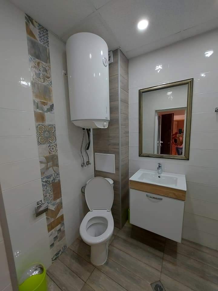 Дава под наем 3-СТАЕН, гр. Шумен, Пазара, снимка 7 - Апартаменти - 54638142