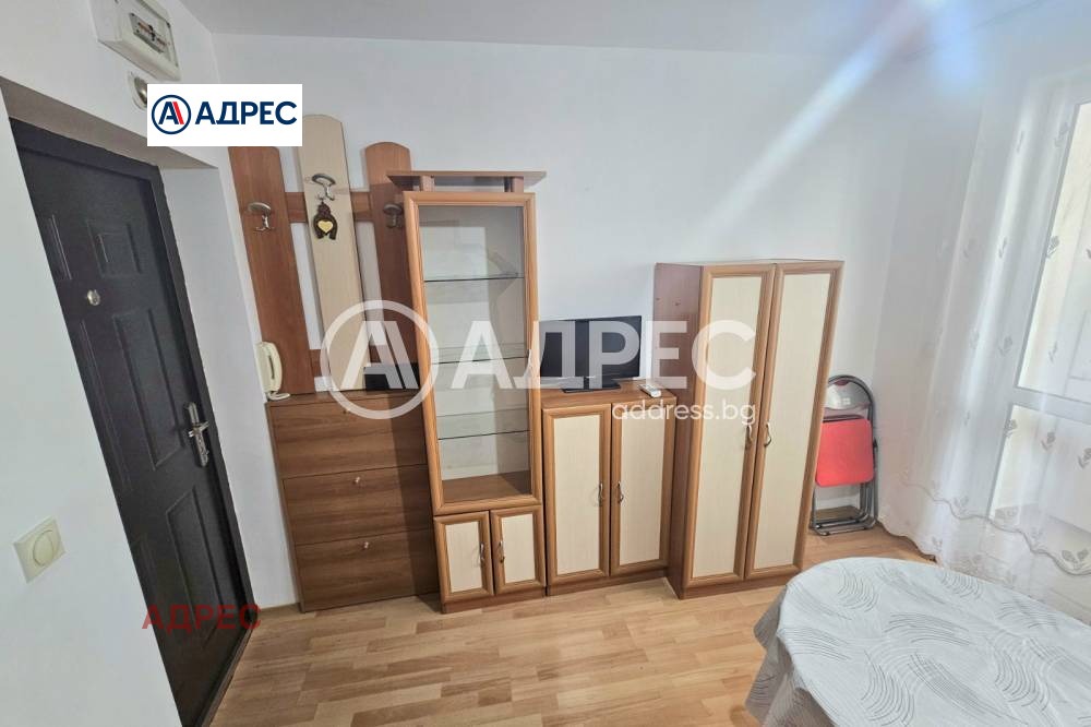 Дава под наем  1-стаен град Варна , Колхозен пазар , 30 кв.м | 49226882