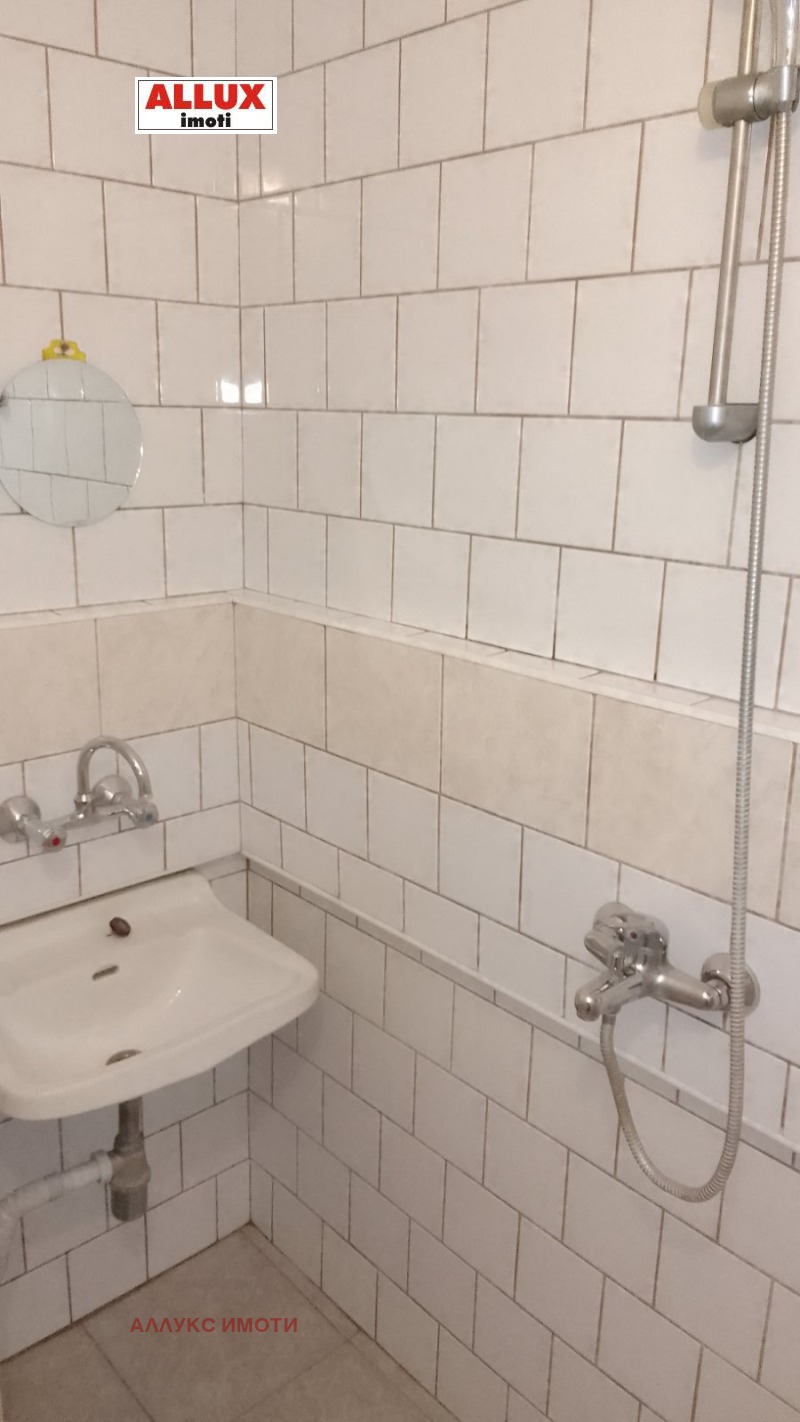 Дава под наем 1-СТАЕН, гр. Русе, Център, снимка 9 - Апартаменти - 52393827