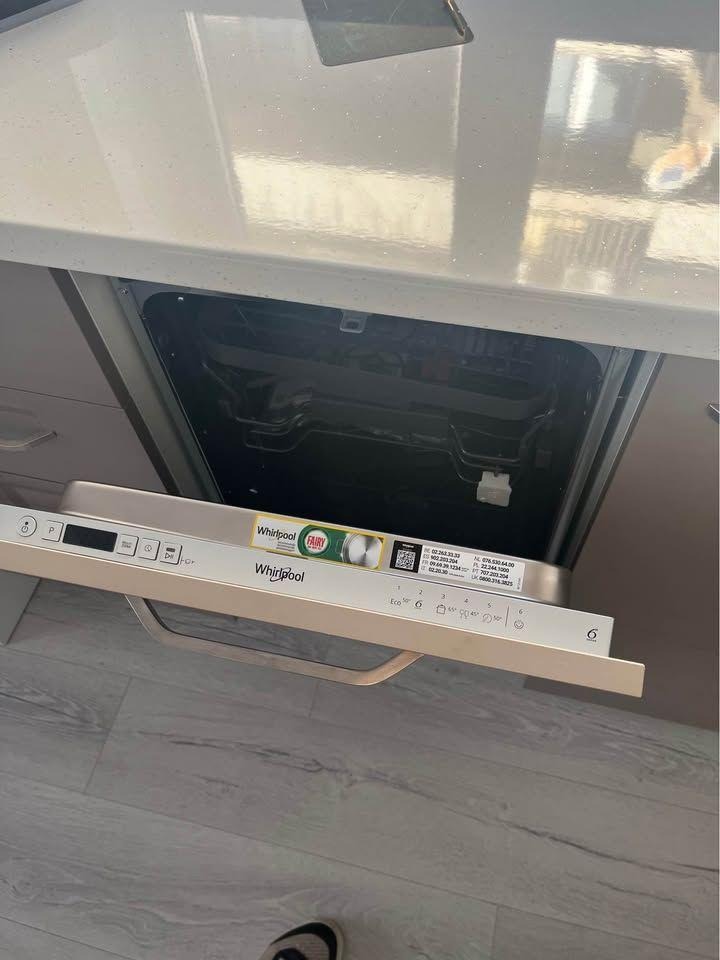 Дава под наем 2-СТАЕН, гр. София, Витоша, снимка 3 - Апартаменти - 53958322