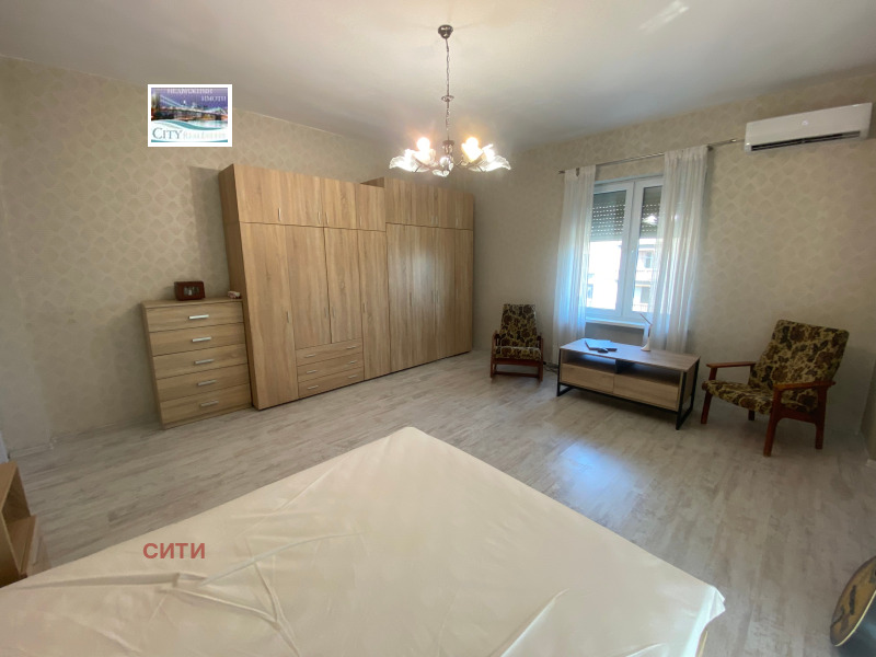 Дава под наем 3-СТАЕН, гр. Пловдив, Център, снимка 3 - Апартаменти - 53427843