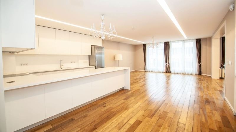 K pronájmu  Kancelář Sofia , Centar , 450 m2 | 76470462