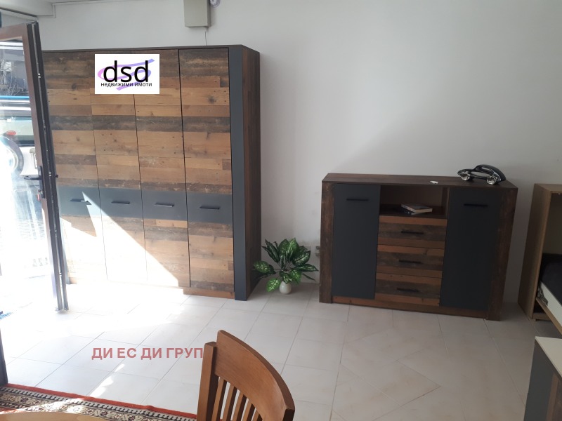 Kiadó  Stúdió Sofia , Ljulin 3 , 35 négyzetméter | 55397310 - kép [3]