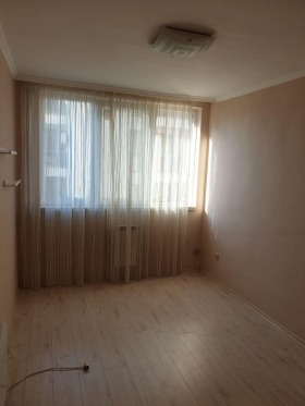 ���� ��� ���� 3-����� | Imot.bg � ����� ������ 9