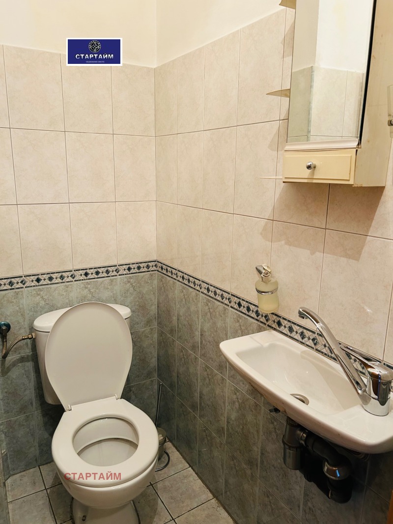 Дава под наем  3-стаен град София , Център , 120 кв.м | 72361149 - изображение [10]