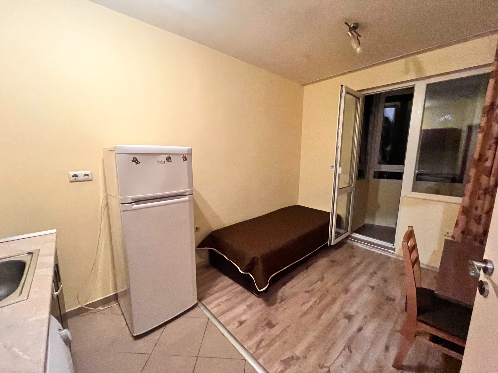 Дава под наем 3-СТАЕН, гр. Варна, Погреби, снимка 8 - Апартаменти - 53865838